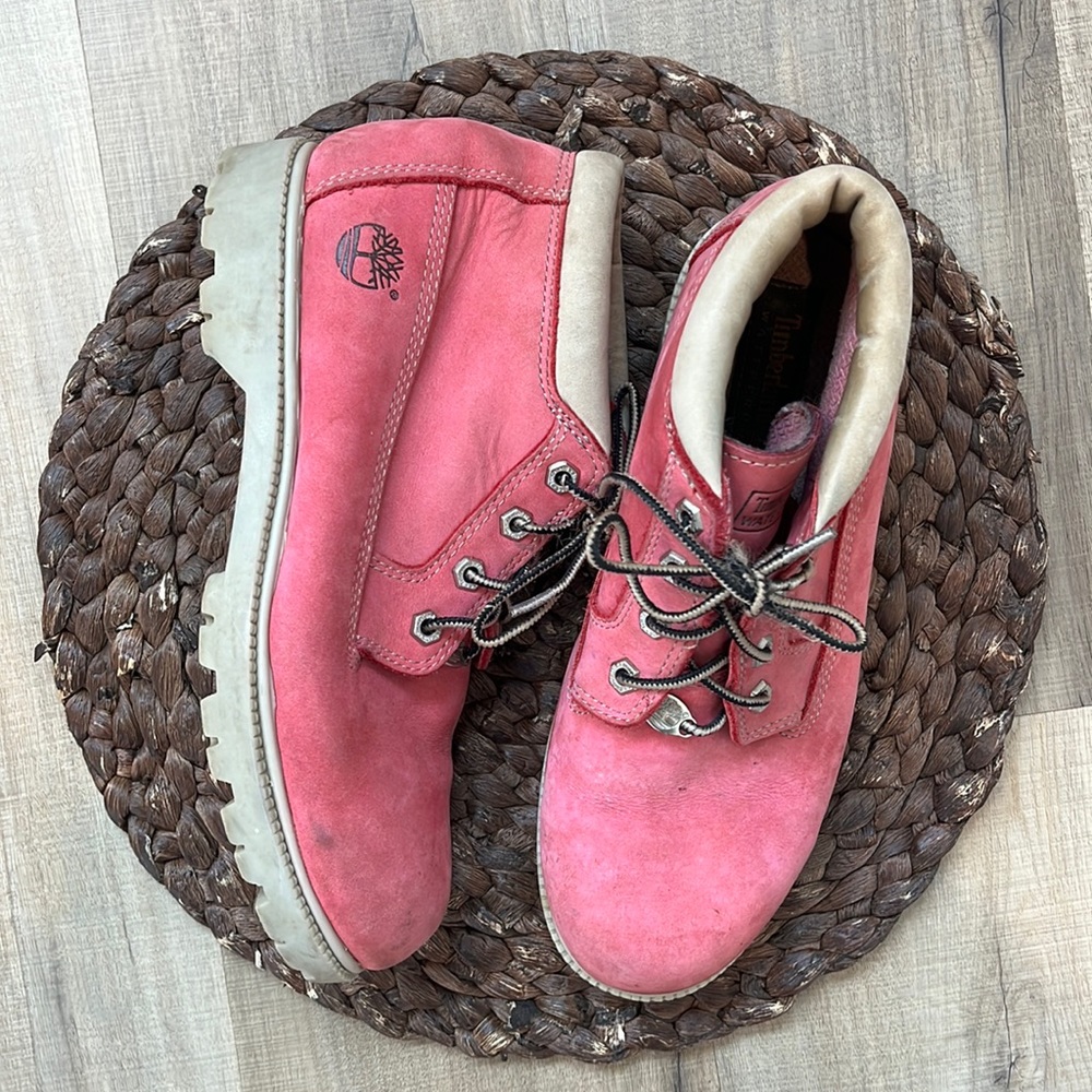 Timberland Nelli Pink Suede Leather Waterproof Ankle Boots size 10